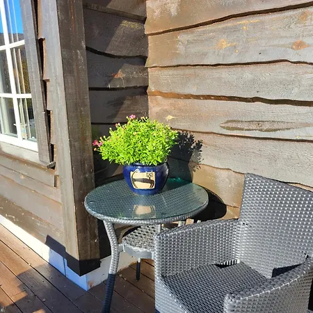 Spacious, Warm Mountain - Kvamskogen *