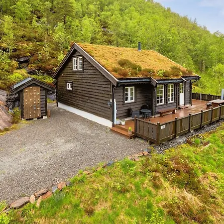 Semesterbostad Spacious, Warm Mountain - Kvamskogen *